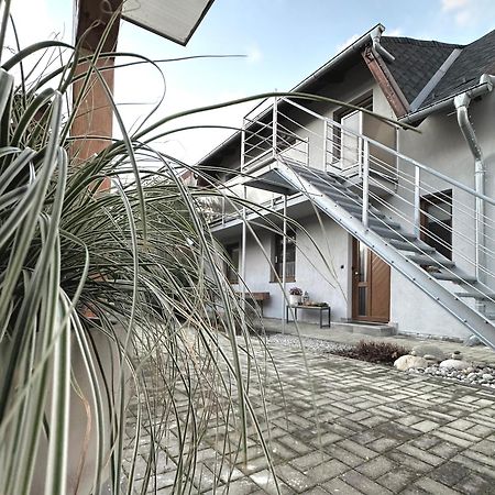 Apartment Nela Pavčina Lehota Екстериор снимка
